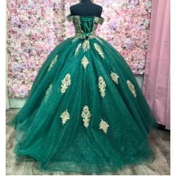 Ball Gowns Green Quinceanera Dresses for Girls Sweetheart Appliques Vestido De 15