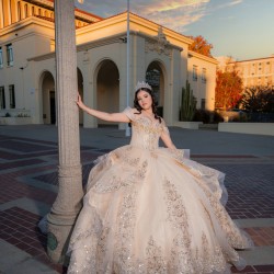 Customized Champagne Quinceanera Dress Off Shoulder Gold Lace Applique Beading Corset Sweet 16 Birthday Party Gown