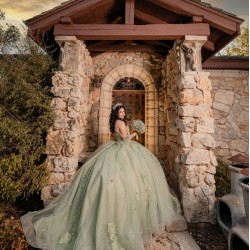 Customized Sage Green Quinceanera Dress Off Shoulder Ball Gown Applique Lace Sweet 16 Vestidos De 15 Anos