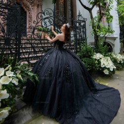 Elegant Black Quinceanera Dress Sleeveless Ball Gown Sweet 16 Vestido De 15 Anos