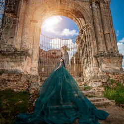 Off Shoulder Emerald Green Quince Dress Sweetheart Neck Vestidos De 15 Anos Wear Pageant Sequin Women 2024 Ball Gown With Cape Sleeve