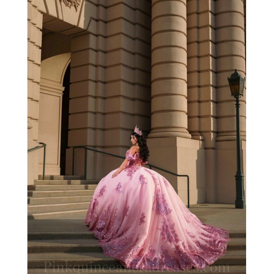 Off Shoulder Pink Quinceanera Dresses Pearl Sweetheart Neck Lace Appliques 15 Dress