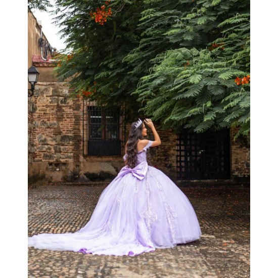 Off Shoulder Quinceanera Dress Sweetheart Neck Lilac Sweet 15 Gowns Sweetheart Neck Vestidos De 15 Anos With Bow