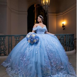 Off Shoulder Vestidos De 15 Anos Lace Appliques Sky Blue Quince Dress Sequin Princess Dress With Bow