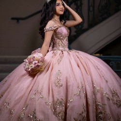 Rose Gold Quinceanera Dress Off Shoulder Sweet 15 Gowns Lace Appliques Wear Pageant Sweetheart Neck 2024 Ball Gown Princess Dresses With Bow