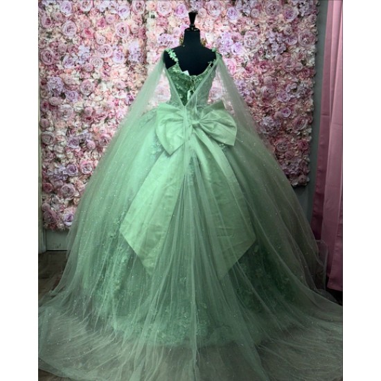 Shiny Green Quinceanera Dresses Mexican Sweetheart Ball Gown Cape Sleeve Vestidos De 15 Anos