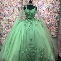 Shiny Green Quinceanera Dresses Mexican Sweetheart Ball Gown Cape Sleeve Vestidos De 15 Anos