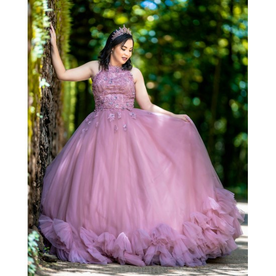 Sleeveless Lilac Quince Dress Ruffled 15 Anos Women 2024 Ball Gown Lace Appliques Crystal Girl Birthday Gowns