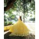 Sweetheart Neck Yellow Quince Dress Sequin Vestidos De 15 Anos Lace Appliques Women 2024 Ball Gown With Cape