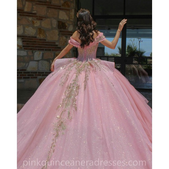 Off Shoulder Coral Quinceanera Dress Sweet 15 Prom Party Gowns Gold Lace Appliques V Neck Wear Pageant