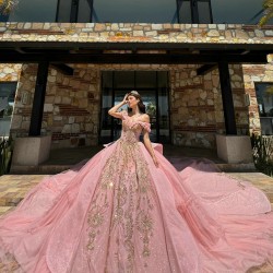 Off Shoulder Coral Quinceanera Dress Sweet 15 Prom Party Gowns Gold Lace Appliques V Neck Wear Pageant