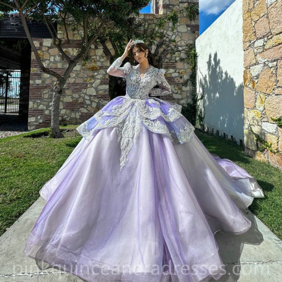 V Neck Lavender Quinceanera Dress Lace Appliques Birthday Party Dresses Long Sleeve Vestidos De 15 Anos