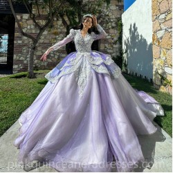 V Neck Lavender Quinceanera Dress Lace Appliques Birthday Party Dresses Long Sleeve Vestidos De 15 Anos