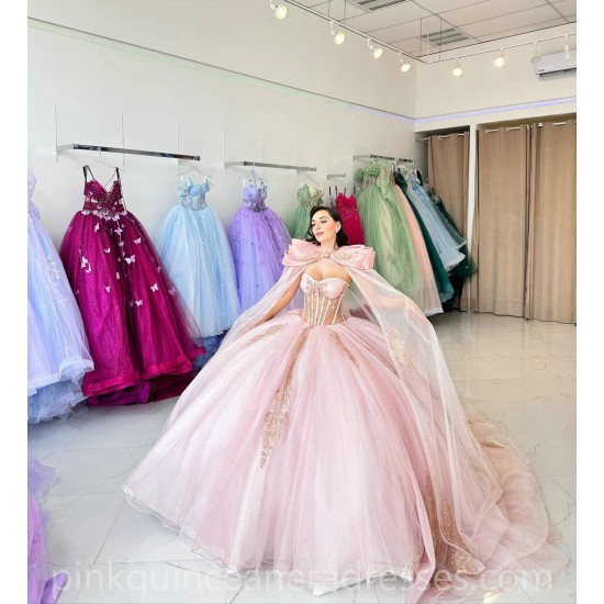 Cape Sleeve Pink Quinceanera Dress Sweet 15 Gowns Lace Appliques Wear Pageant Sweetheart Neck 2024 Ball Gown Princess Dresses