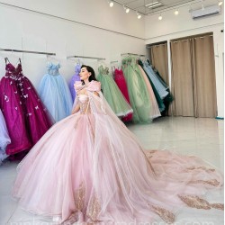 Cape Sleeve Pink Quinceanera Dress Sweet 15 Gowns Lace Appliques Wear Pageant Sweetheart Neck 2024 Ball Gown Princess Dresses