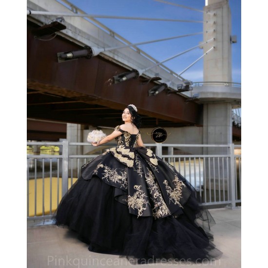 Vestidos De 15 Anos Black Quinceanera Dress Off Shoulder Sequin Girls Sweet 16 Dresses Gold Lace Appliques 2024 Wear Pageant With Bow