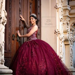 Sleeveless Burgundy Quinceanera Dress 15 Birthday Party Robe Sequin Instagram Crystal Gowns Girls Sweet 16 Dresses