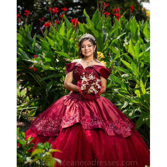 Sweetheart Neck Burgundy Quinceanera Dress Instagram Gowns Lace Appliques Girls Sweet 16 Dresses Off Shoulder Wear Pageant