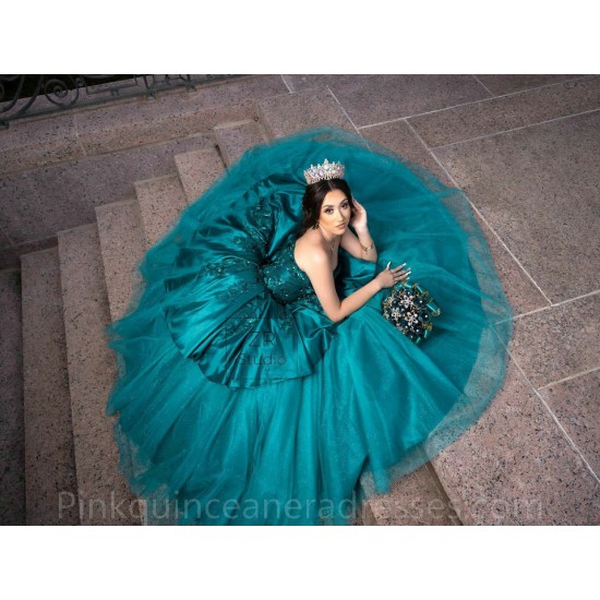 Sweetheart Neck Emerald Green Quinceanera Dress Sleeveless Vestidos De 15 Anos Women 2024 Ball Gown Lace Appliques Girls Sweet 16 Dresses