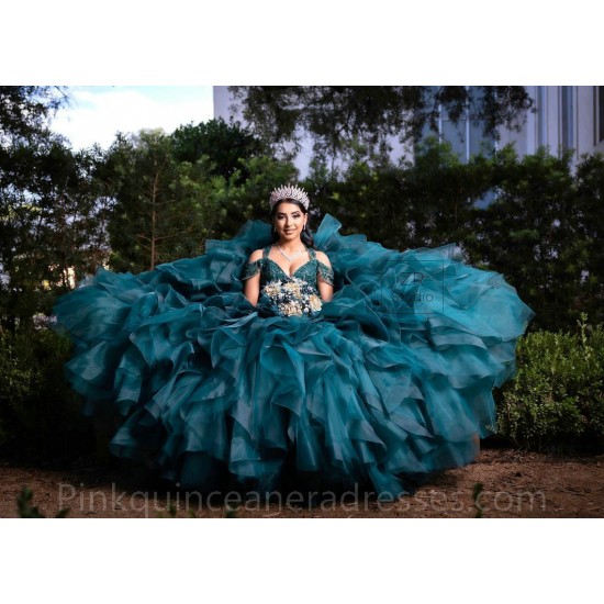 Emerald Green Ruffled Quinceanera Dress Off Shoulder Vestidos De 15 Anos V Neck Women 2024 Ball Gown Crystal Girls Sweet 16 Dresses