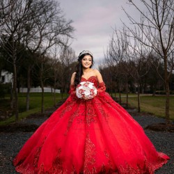 Red Quinceanera Dress Detachable Vestidos De 15 Anos Sweetheart Neck Women 2024 Ball Gown Lace Appliques Girls Sweet 16 Dresses With Bow