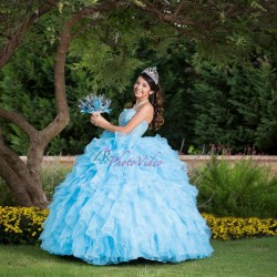 Sky Blue Ruffled Quinceanera Dress Sleeveless 15 Birthday Party Robe Sequin Crystal Instagram Gowns Sweetheart Neck Girls Sweet 16 Dresses