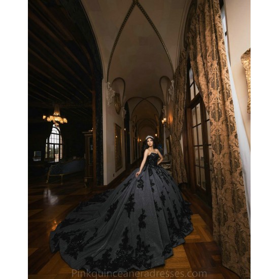 Square Collar Black Quinceanera Dress Sleeveless Sweet 15 Gowns Wear Pageant Lace Appliques 2024 Ball Gown Princess Dresses