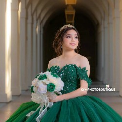 Sweetheart Neck Emerald Green Quince Dress 2024 Instagram Gowns Lace Appliques Birthday Party Robe Off Shoulder Vestidos De 15 Anos