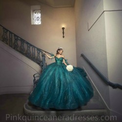 Sweetheart Neck Emerald Green Quinceanera Dress Off Shoulder 2024 Ball Gown Princess Dresses Sweet 15 Gowns Lace Appliques Wear Pageant