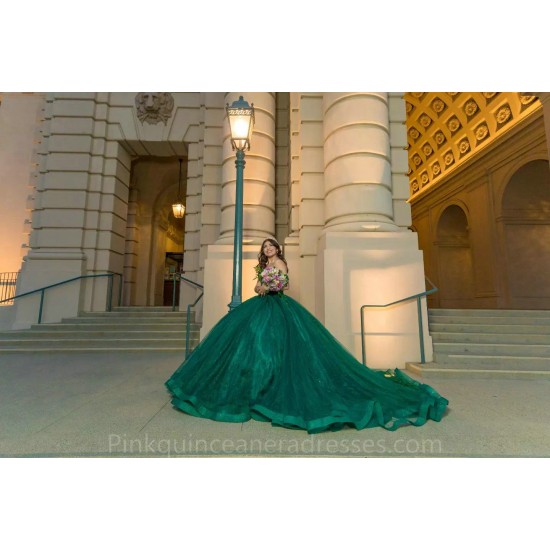 Sweetheart Emerald Green Quinceanera Dress Sweet 15 Gowns Sleeveless Wear Pageant Sequin 2024 Ball Gown Princess Dresses