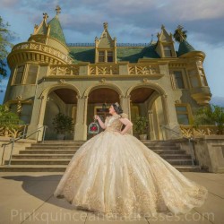 Gold Quinceanera Dress Off Shoulder 2024 Ball Gown Princess Dresses Lace Appliques Wear Pageant Sweetheart Neck Sweet 15 Gowns