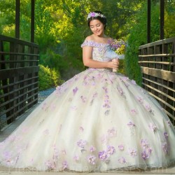 Ivory Quinceanera Dress Off Shoulder 2024 Ball Gown Princess Dresses Sweetheart Neck Sweet 15 Gowns 3D Flowers Wear Pageant