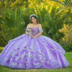 Off Shoulder Lilac Quinceanera Dress 2024 Ball Gown Princess Dresses Lace Appliques Wear Pageant Sweetheart Neck Sweet 15 Gowns