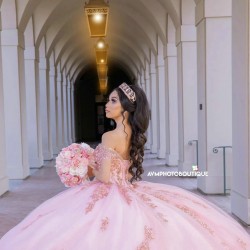 Pink Quince Dress Sweetheart Neck 2024 Instagram Gowns Lace Appliques Birthday Party Dresses Off Shoulder Vestidos De 15 Anos