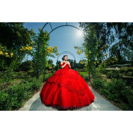 Sleeveless Red Quince Dress Off Shoulder Birthday Party Dresses Vestidos De 15 Anos Lace Appliques 2024 Instagram Gowns