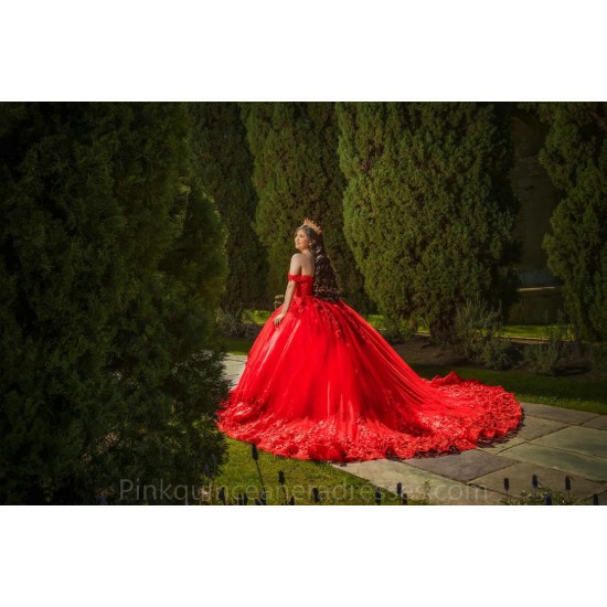 Off Shoulder Red Quinceanera Dress Sweet 15 Gowns Lace Appliques Wear Pageant Sweetheart Neck 2024 Ball Gown Princess Dresses