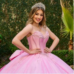 Pink Quince Dress Sleeveless Instagram Gowns Lace Appliques Wear Pageant Sweetheart Neck Vestidos De 15 Anos With Bow