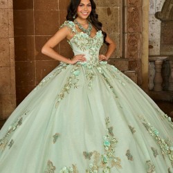 Sleeveless Sage Green Quince Dress Instagram Gowns Lace Appliques Wear Pageant Sweetheart Neck Vestidos De 15 Anos With Bow