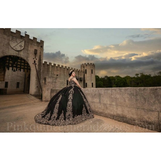 Lace Appliques Black Quince Dress Wear Pageant Off Shoulder Sweet 15 Gowns Sweetheart Neck Birthday Party Dresses