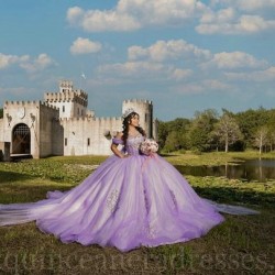 Off Shoulder Lilac Quince Dress Wear Pageant Sweetheart Neck Sweet 15 Gowns Lace Appliques Birthday Party Dresses