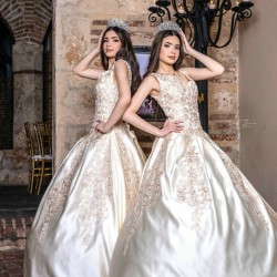 Sleeveless Champagne Quinceanera Dress Wear Pageant Lace Appliques Vestidos De 15 Anos Sequin V Neck Birthday Party Dresses