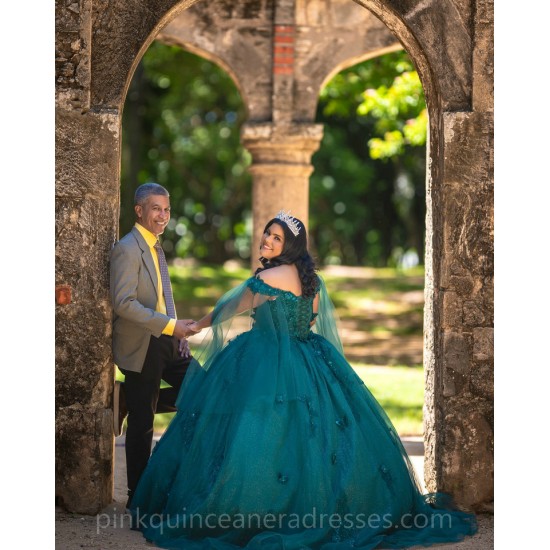 Emerald Green Cape Sleeve Quinceanera Dress Sweetheart Neck Girls Sweet 16 Dresses Vestidos De 15 Anos Lace Appliques Wear Pageant