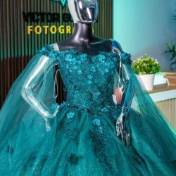 Cape Sleeve Emerald Green Quince Dress Vestidos De 15 Anos 3D Flowers Wear Pageant Sweetheart Neck Girls Sweet 16 Dresses