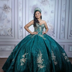 Sleeveless Emerald Green Quince Dress Vestidos De 15 Anos Lace Appliques Wear Pageant Sweetheart Girls Sweet 16 Dresses