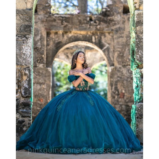 Sheer Bodice Emerald Green Quinceanera Dress Lace Appliques Off Shoulder Vestidos De 15 Anos Wear Pageant Sweetheart Neck Girls Sweet 16 Dresses