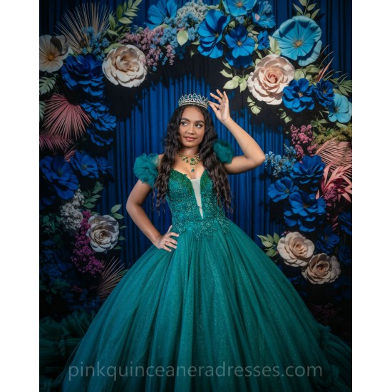 Puff Sleeve Emerald Green Ruffled Quinceanera Dress 2024 Princess Dresses V Neck Lace Appliques Birthday Party Robe