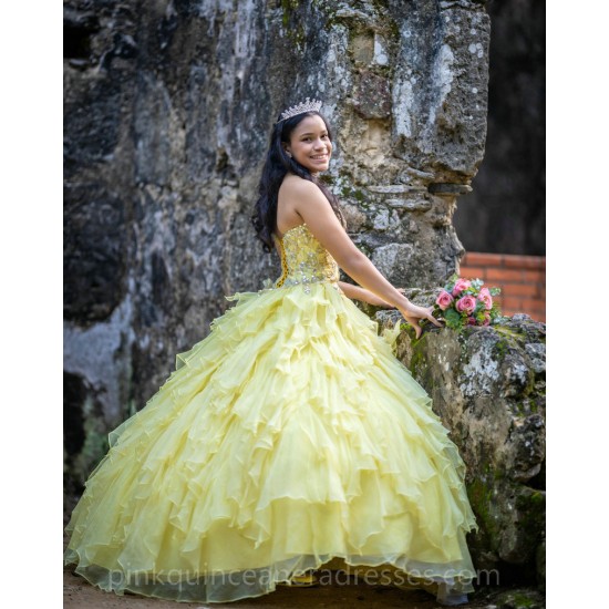 Ruffled Yellow Quinceanera Dress Sleeveless Wear Pageant Lace Appliques Vestidos De 15 Anos Sweetheart Neck Birthday Party Dresses